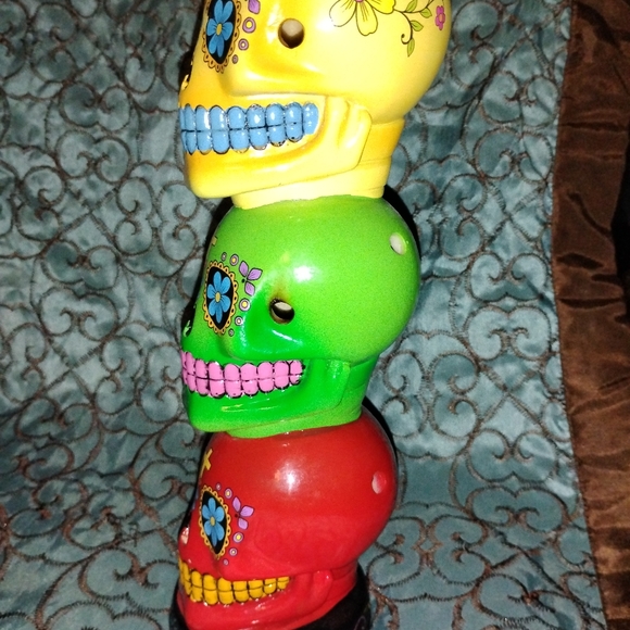 Day of the dead sugar skulls - Picture 4 of 7